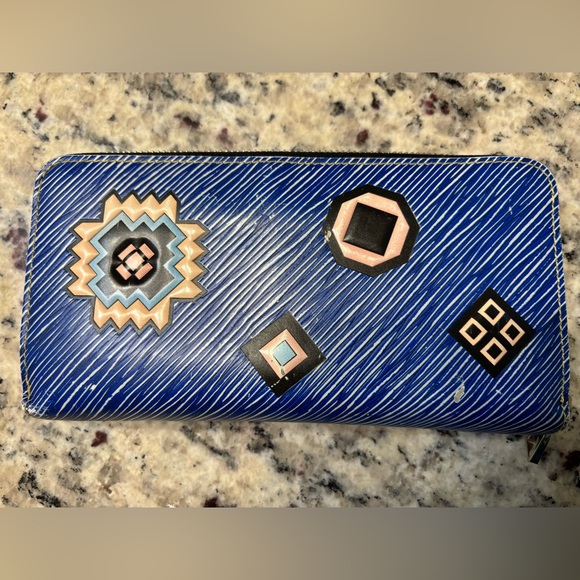 LOUIS VUITTON Epi Azteque Zippy Wallet- Limited Edition - Picture 3 of 13